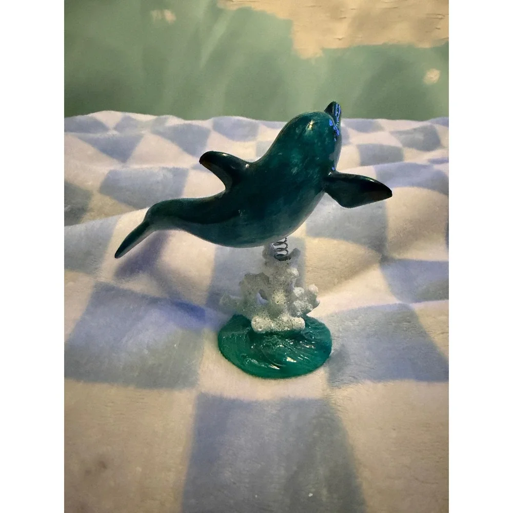 N/A bouncy dolphin